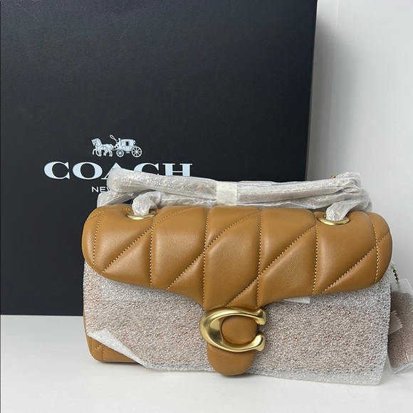 NWT Coach Tan Tabby 20 Bag - Picture 2 of 12